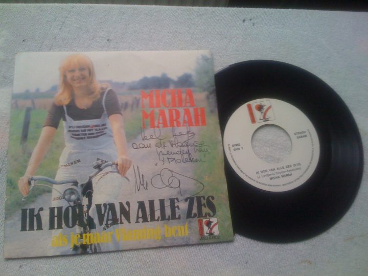 MICHA MARAH gesigneerde single