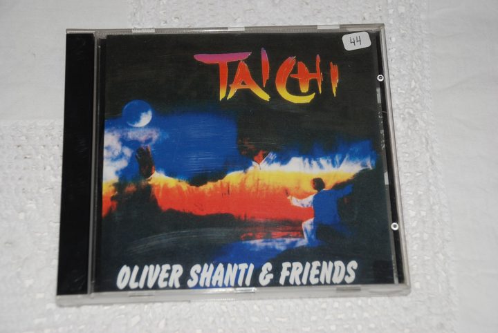 Tai Chi - Oliver Shanti and Friends (CD) GERESERVEERD