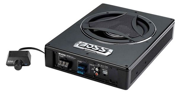BOSS 900W Platte Baskist met ingeb. verst. *Nieuw* Bass900