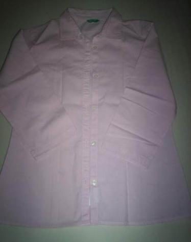Roze blousje van Benetton maat 152