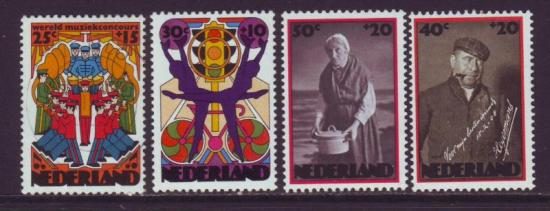 Nederland postfris nrs.997/1000 