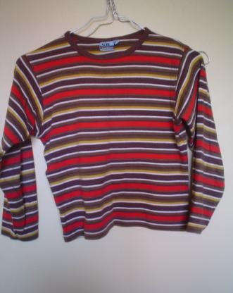 Mooie t'shirt longsleeve"S.B." nr 14 Weggeefprijs!!!