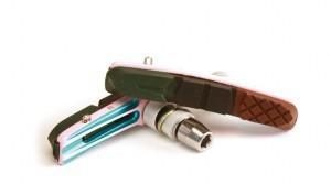 XLC V-BRAKE REMBLOKSET(4STUKS) HOUDER ROZE/BLAUW
