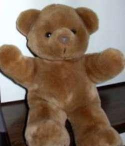 Bruin beertje (± 30 cm.)