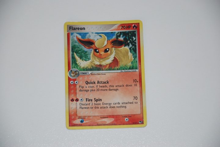 pokemon kaart flareon 