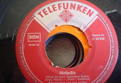 Béla Sanders.45.T nr 28.