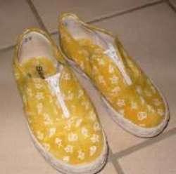 Gele pantoffeltjes (mt 26)
