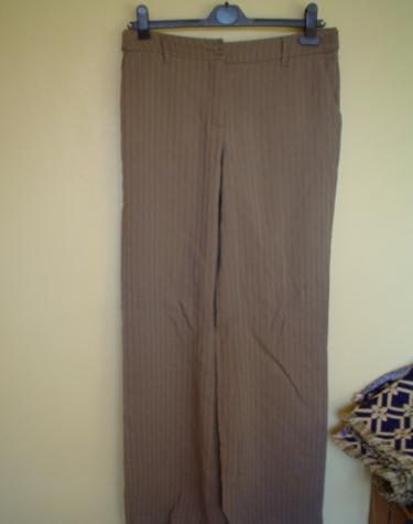 Zeer mooie broek. " H&M"weggeefprijs!!!!