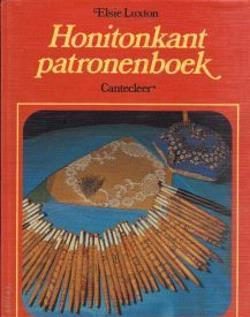 Honitonkant patronenboek, Elsie Luxton