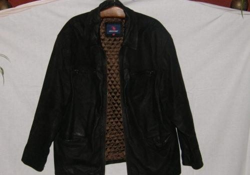 LEREN VEST