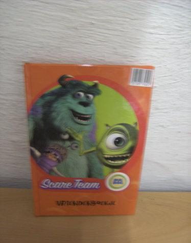 vriendenboek monsters