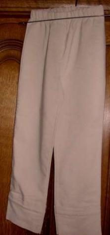 Beige broek (8 jaar)