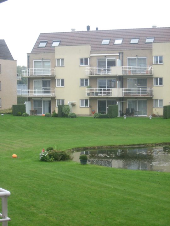 Residentie Astrid Ruim appartement met mooi terras en garagebox 