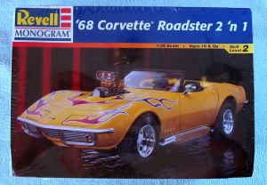 1/24 Revell KIT Chevrolet Corvette 68 roadster