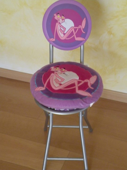 Stoel/barkruk van The Pink Panter als NIEUW 