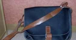 Zwarte tas met 4 vakken
