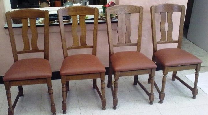 4 Prachtige zware stoelen 