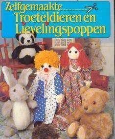 Zelfgemaakte troeteldieren en lievelingspoppen