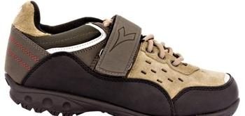 diadora santa cruz