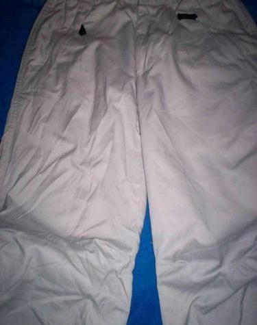 Beige pantalon maat146/152