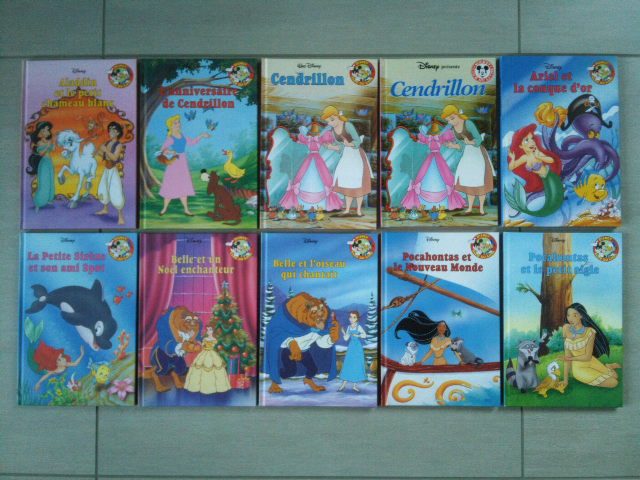 Lot 57 FRANSE kinderboeken Disney Club