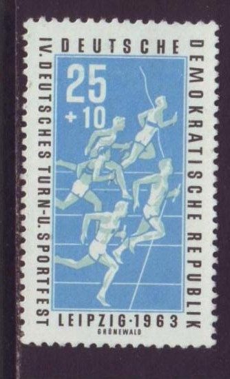 DDR gestempeld nr.670 