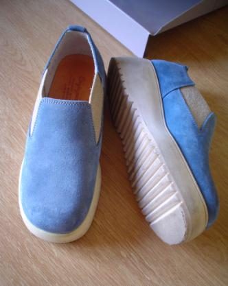 Mooi paar schoenen " Comfagmucci"nr 33 weggeefprijs!!!