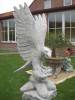 Foto 2 van Tuinbeelden zuil+arend