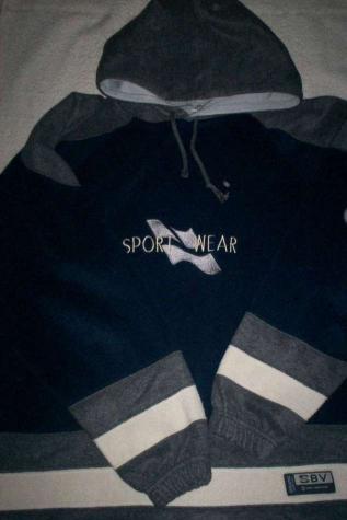 Fleece trui met kap maat 164