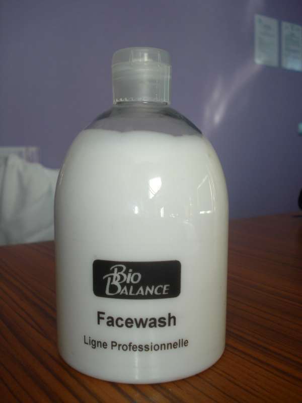 Facewash van het merk Bio Balance 