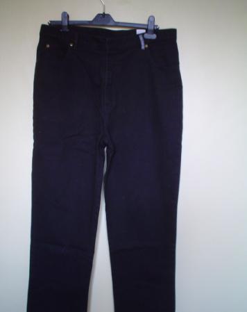 Mooie nieuwe jeansbroek " Birgini" Weggeefprijs!!!!