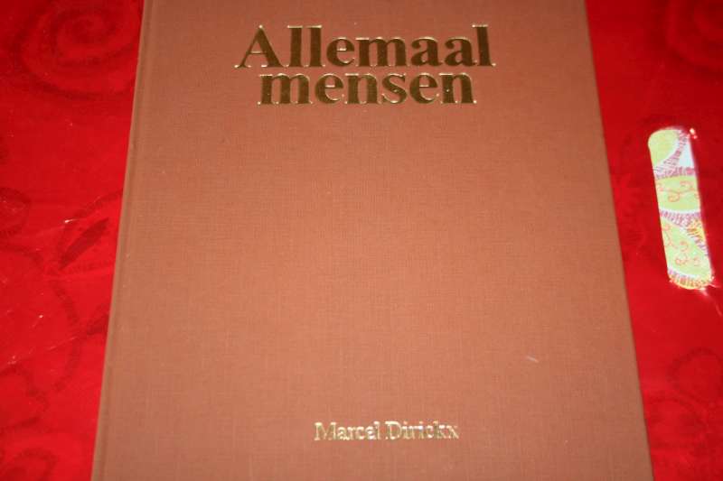 Fotoboek :Allemaal mensen - Marcel Dirickx