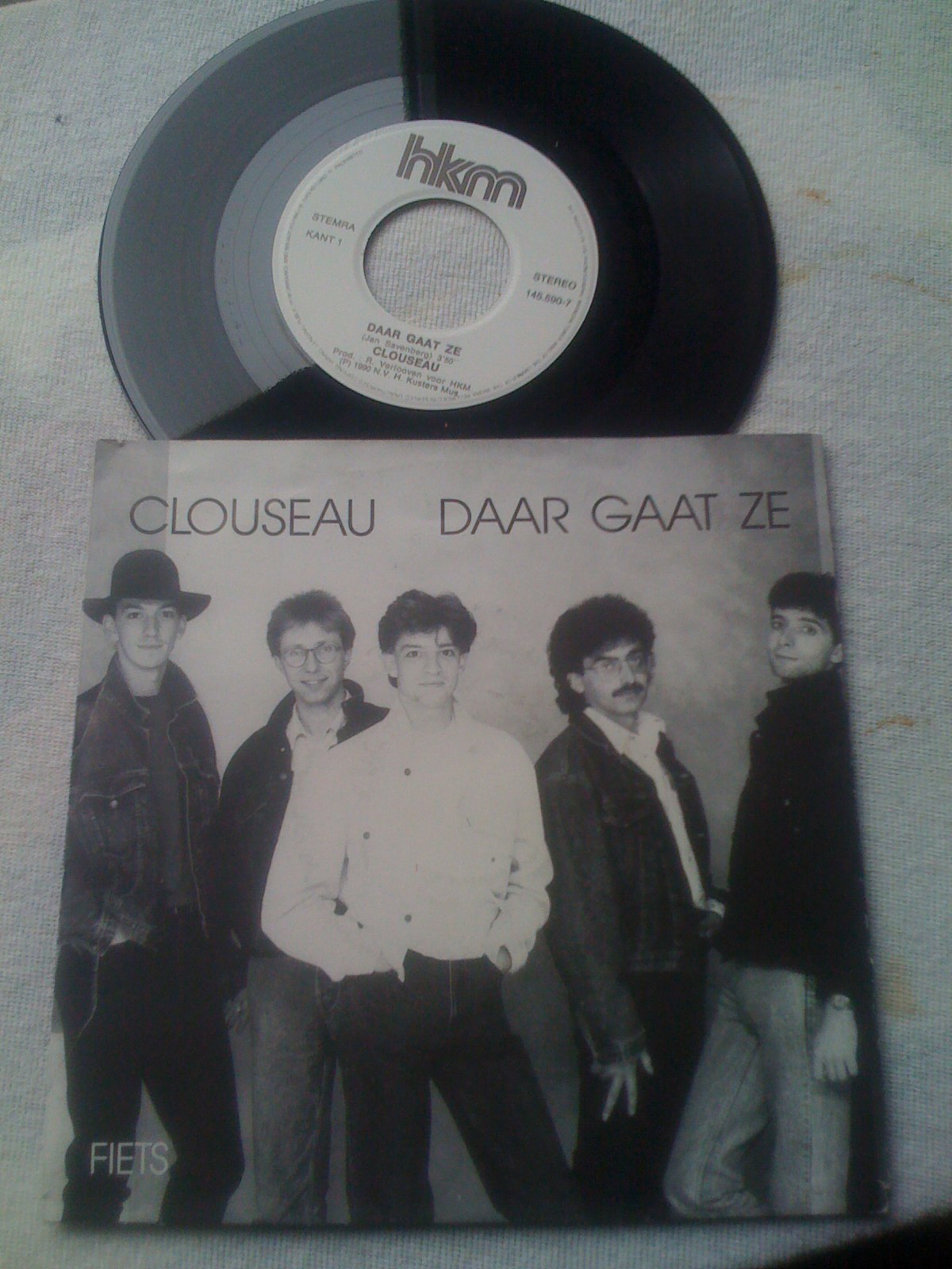 CLOUSEAU Daar gaat ze