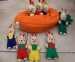 Foto 2 van wortelzakje met konijnenpoppetjes
