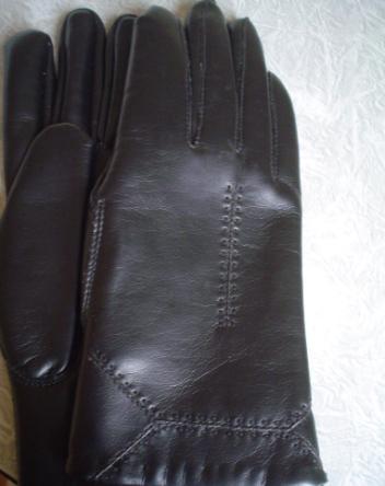 Mooi paar handschoenen nr 7.weggeefprijs!!