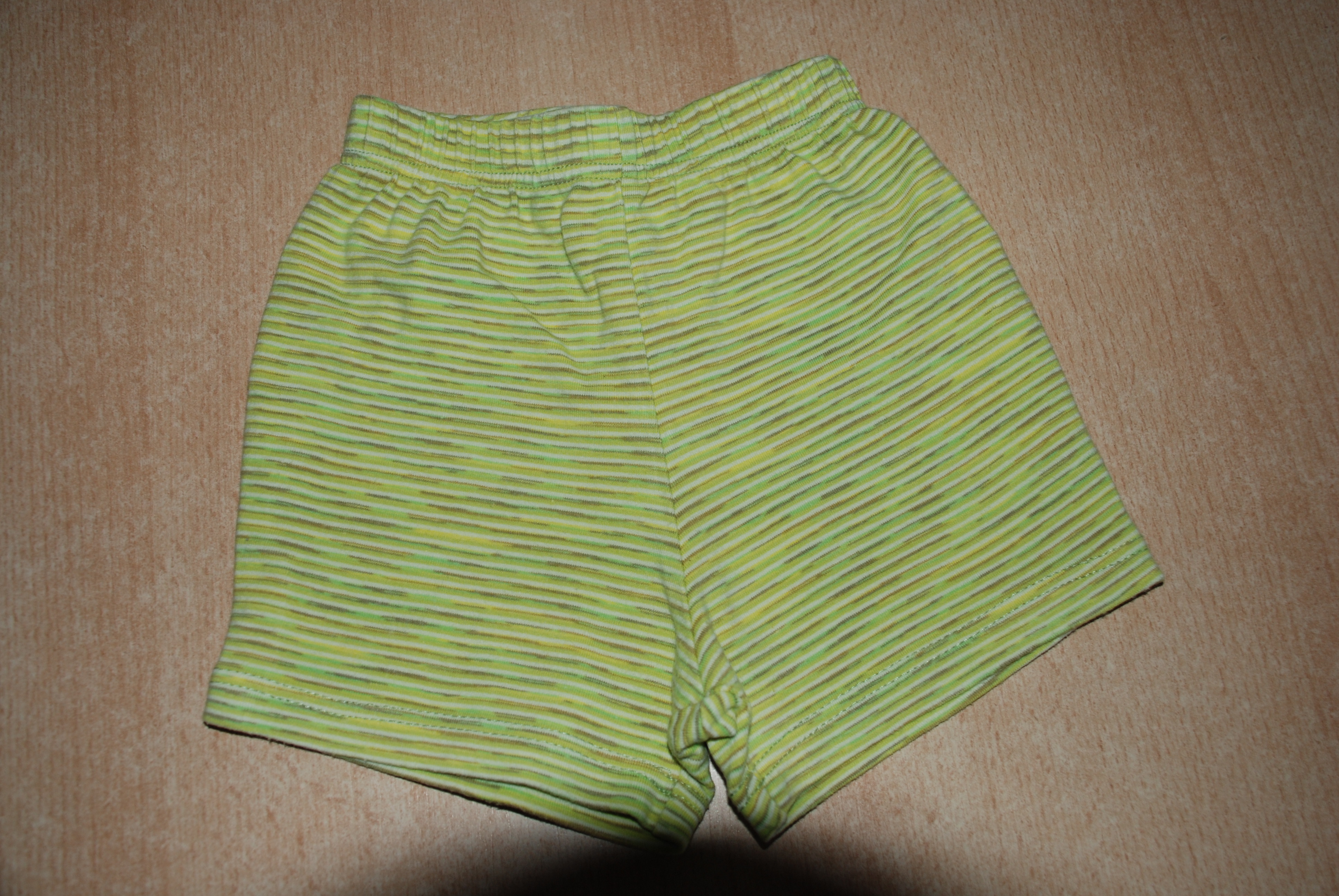 Short KLEERTJES (62 of 3 maanden)