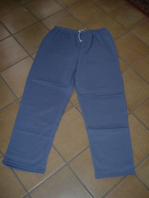 nieuw jogingbroek maat M/L