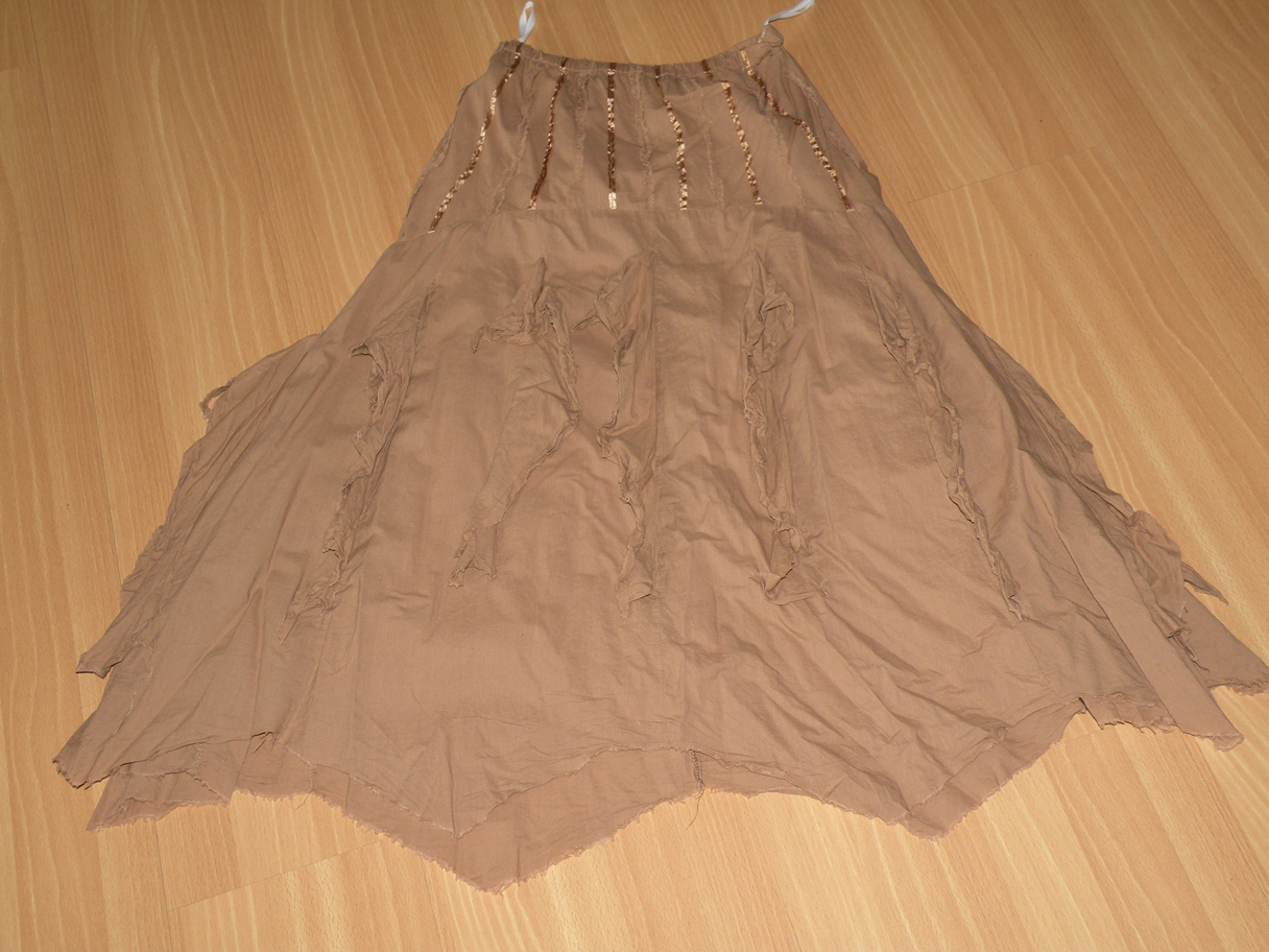 Moderne lichtbruine asymmetrische rok maat38 