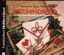 Mizuhikidraad als versiering, met patroonblad, Marianne Klop