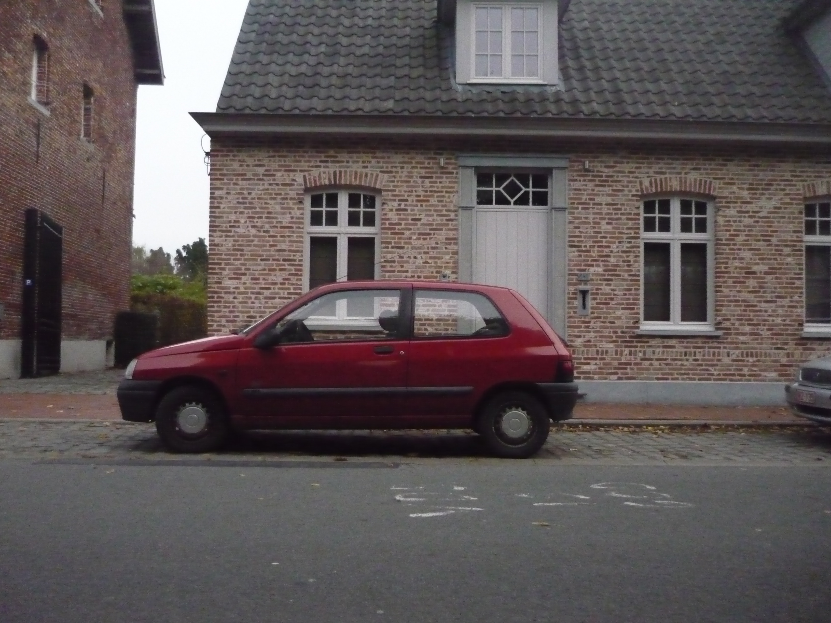 renault clio gekeurd voor verkoop en in goede staat