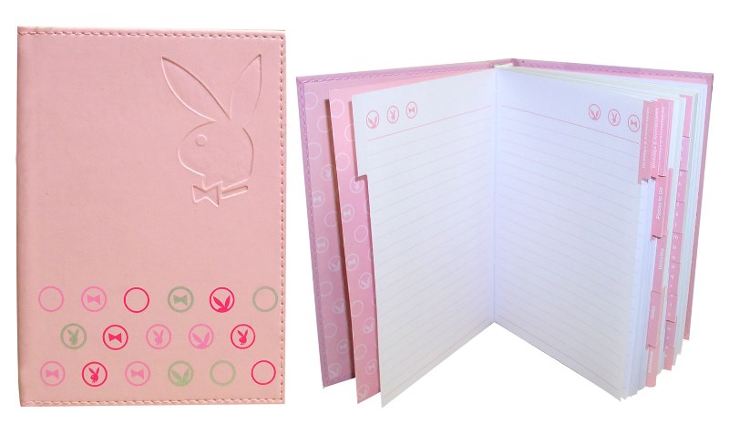 prachtig roze boekjes van playboy in zacht namaal leder, vrij dikke boekjes waar je veel in kwijt kan