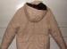 Foto 2 van Beige winterjas met kap (maat 140)