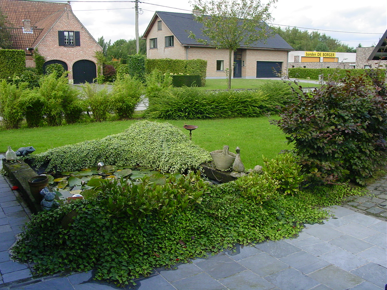 Recent vernieuwde villa/fermette te Lokeren