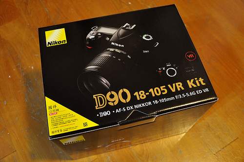 Nikon D90 DSLR kit