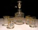 Foto 1 van BOHEEMSE DECANTER MOOI GEDECOREERD MET 4 GLAZEN