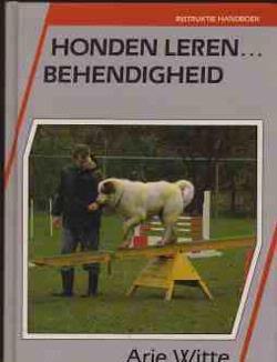 Honden leren behendigheid, Arie Witte