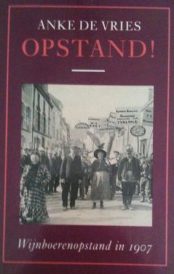 Opstand, Anke De Vries,