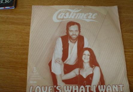 Cashmere.45.T.