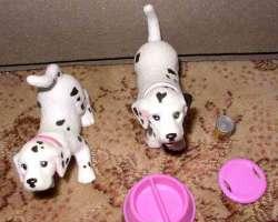 Barbie : set van 2 hondjes met beweegbare hoofden