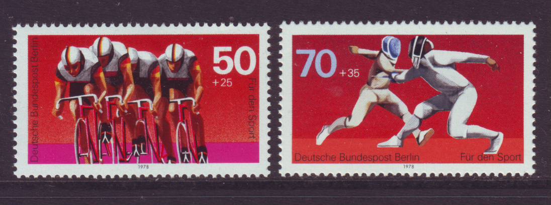 Duitsland Berlijn nr. 528/29